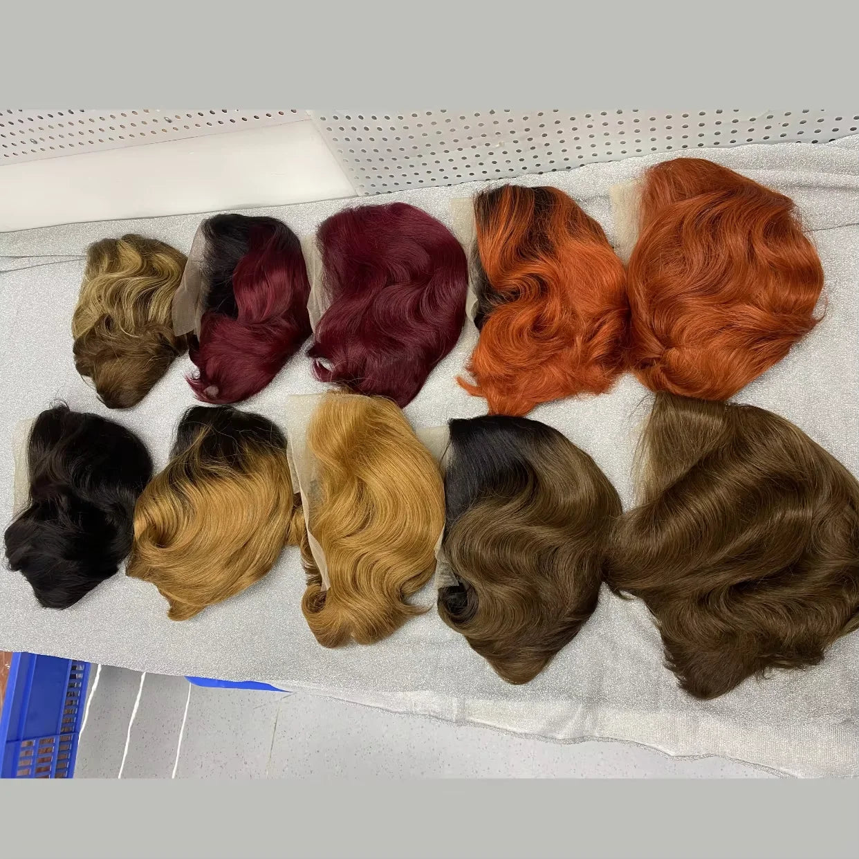 Wholesale Brazilian Virgin Ginger Orange 13x4 Transparent Lace Front Wig Straight Short Pixie Human Hair Wigs for Black Women